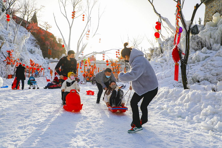 【新春走基層】慶陽又添一處“冰雪世界”！除了“大”，還有千年古城的奇幻秘境！