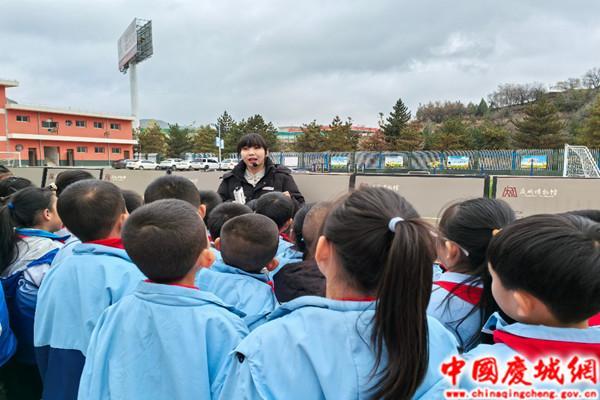 慶城縣博物館走進慶城鎮(zhèn)中心小學舉辦“流動博物館”進校園活動